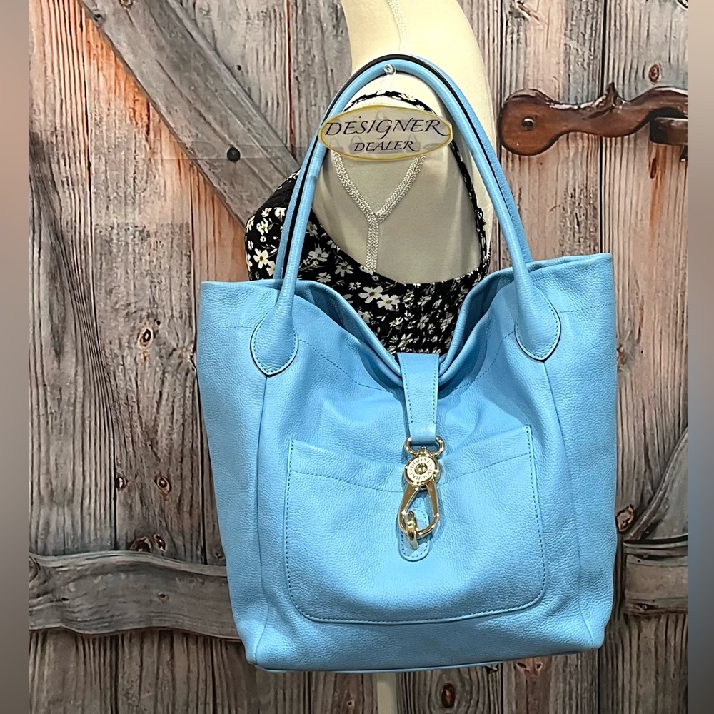 Dooney & BOURKE Large Leather Logo Lock Tote Shoulder Bag Pastel Blue EUC!